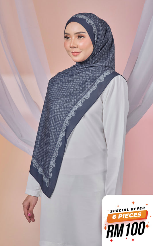 ETERNAL GRATEFULNESS SHAWL