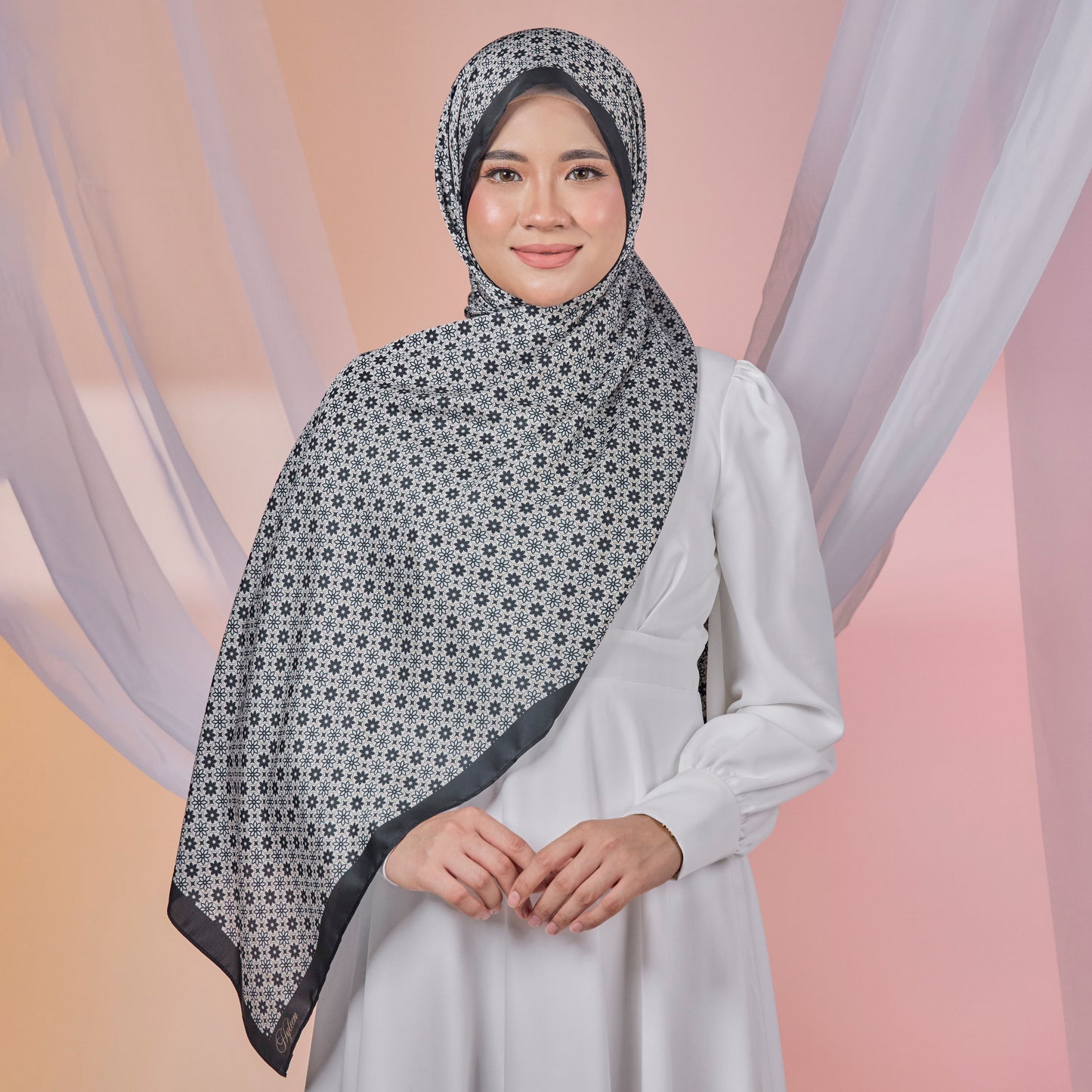 ETERNAL THANKFULNESS SHAWL