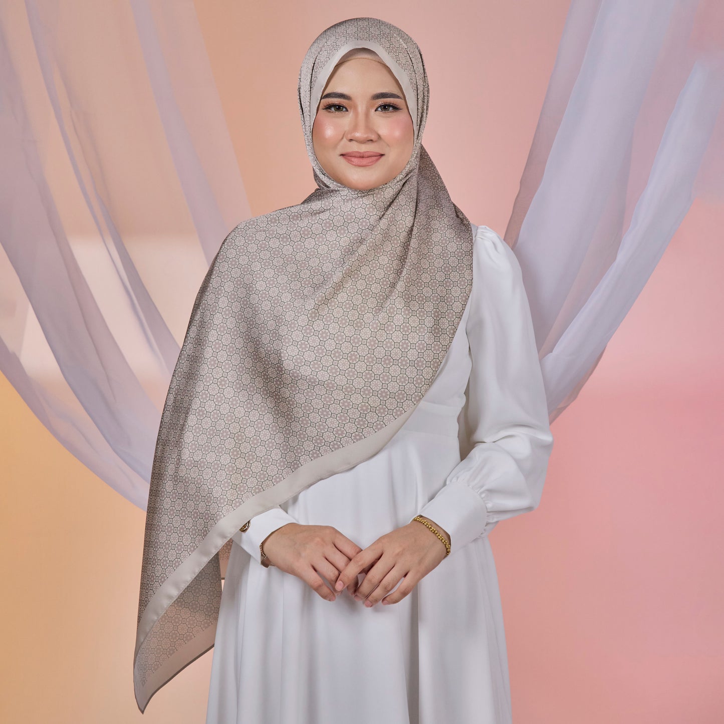 ETERNAL THANKFULNESS SHAWL