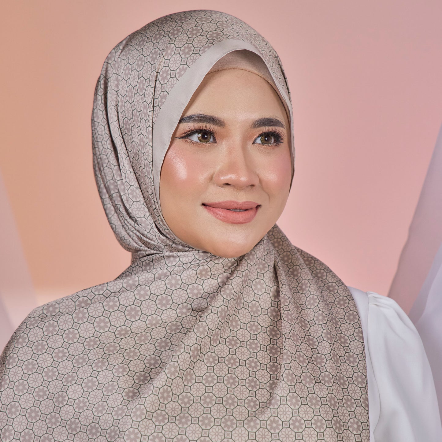 ETERNAL THANKFULNESS SHAWL