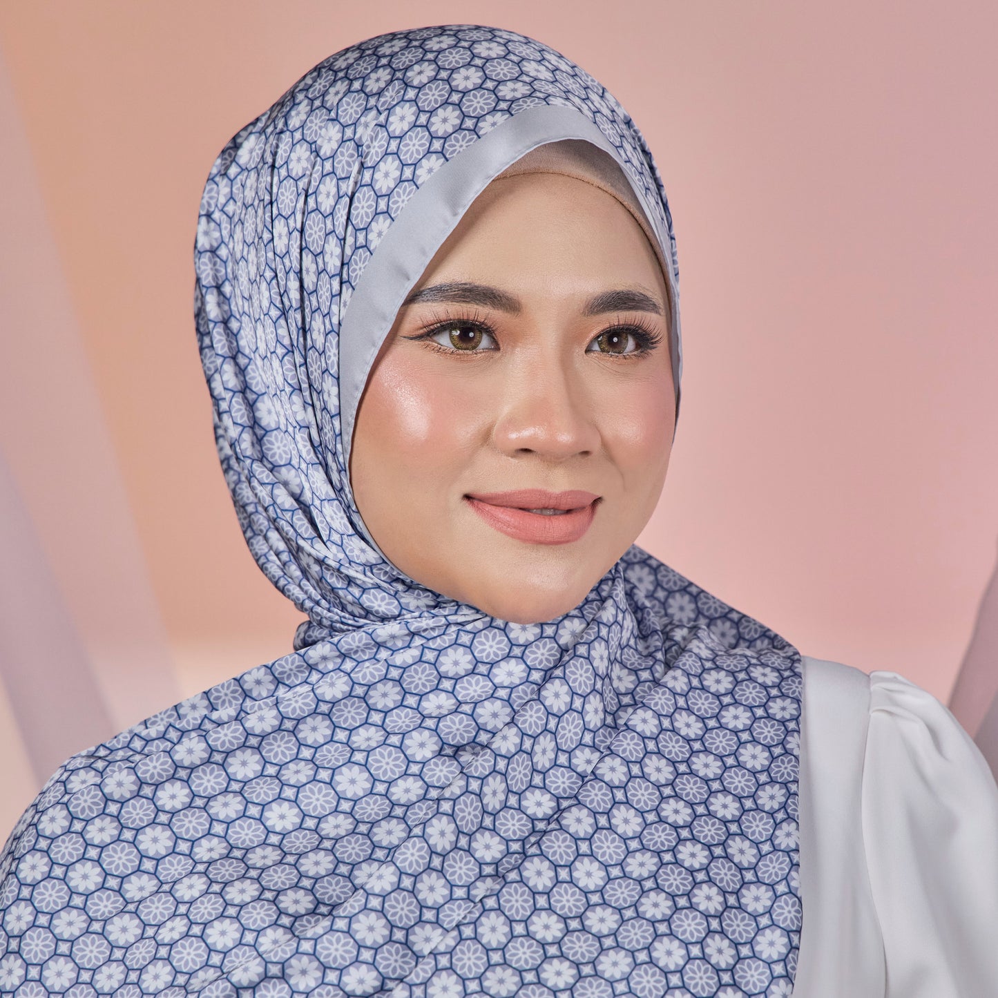 ETERNAL THANKFULNESS SHAWL