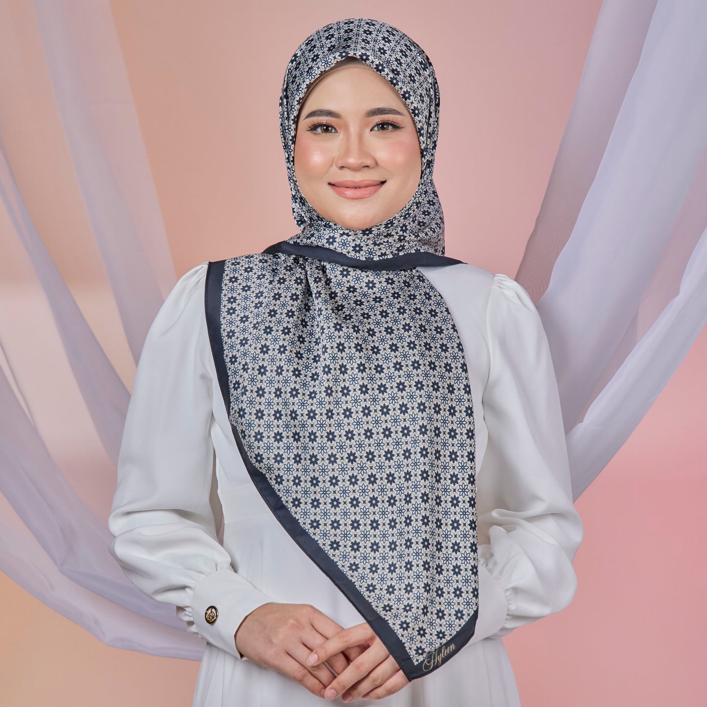 ETERNAL THANKFULNESS SQUARE