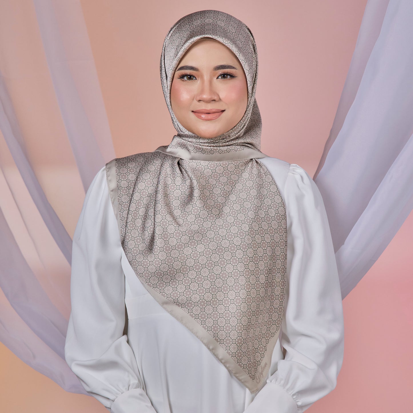 ETERNAL THANKFULNESS SQUARE