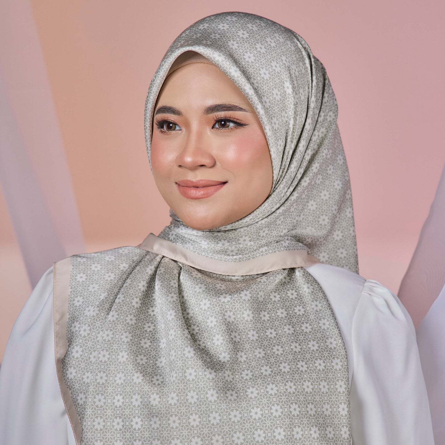 ETERNAL THANKFULNESS SQUARE