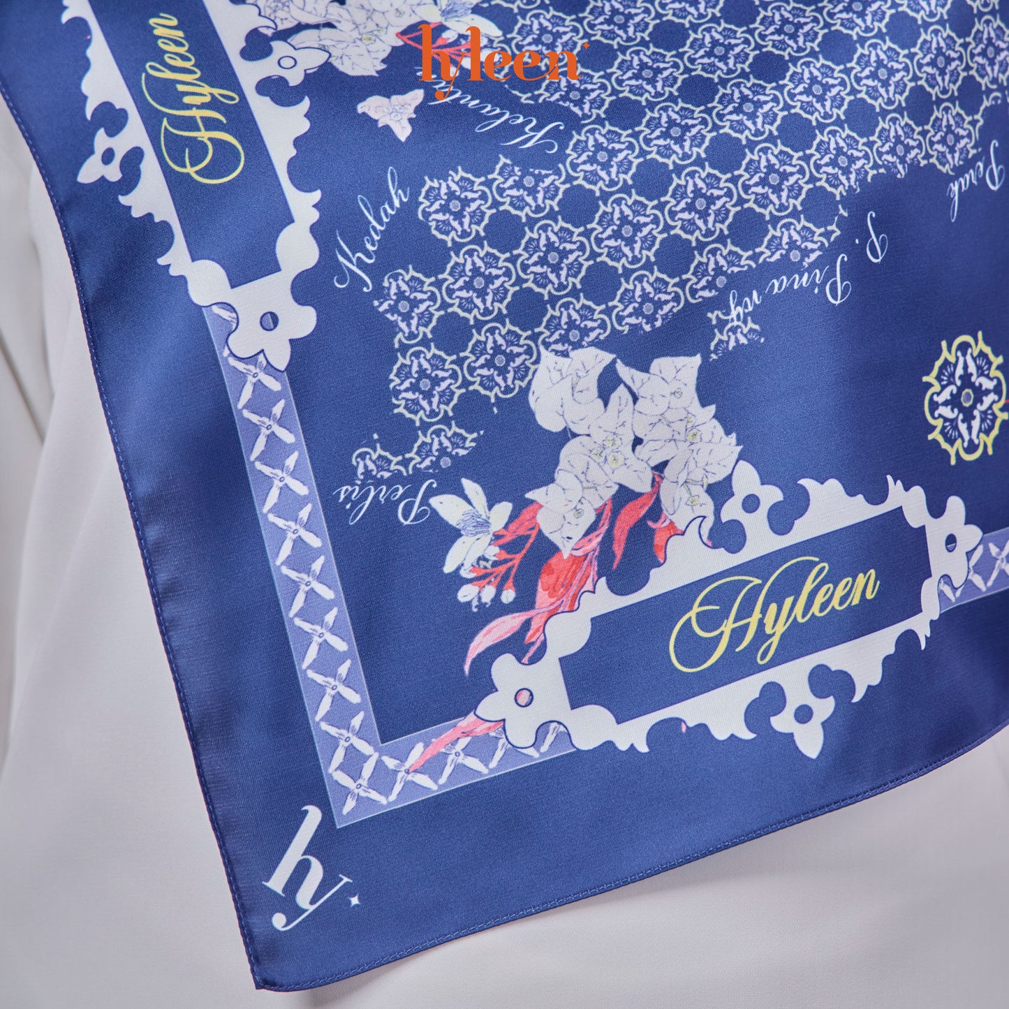 Hyleen Serayu Mekar Shawl Scarf in Navy Blue