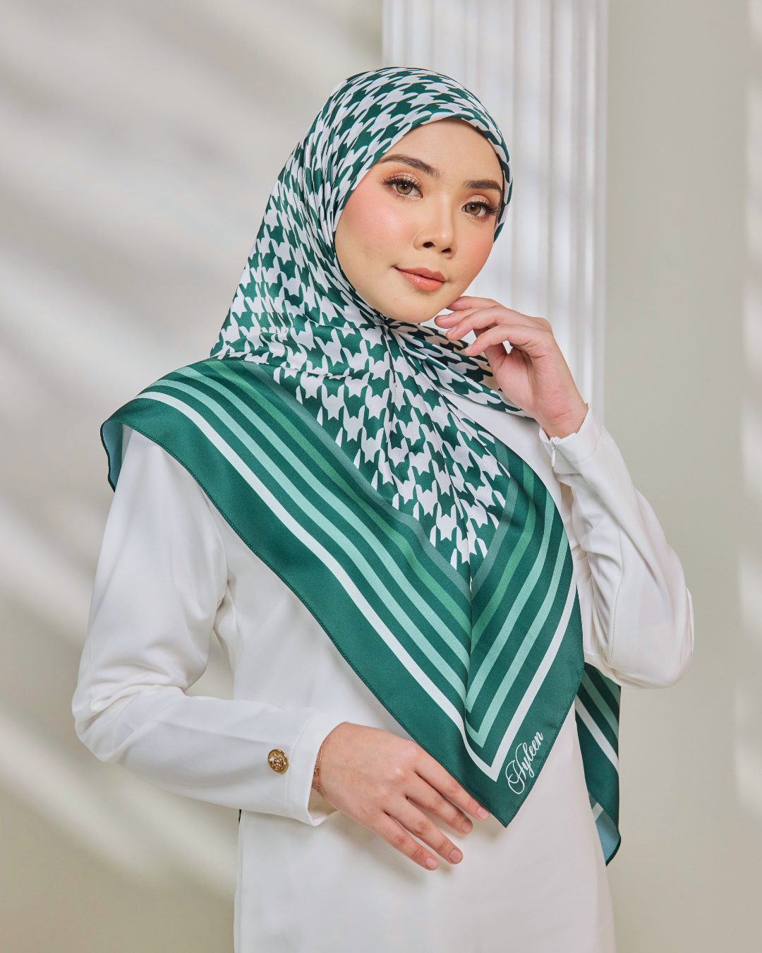 GLAMRAYA '24 SQUARE HOUNDSTOOTH