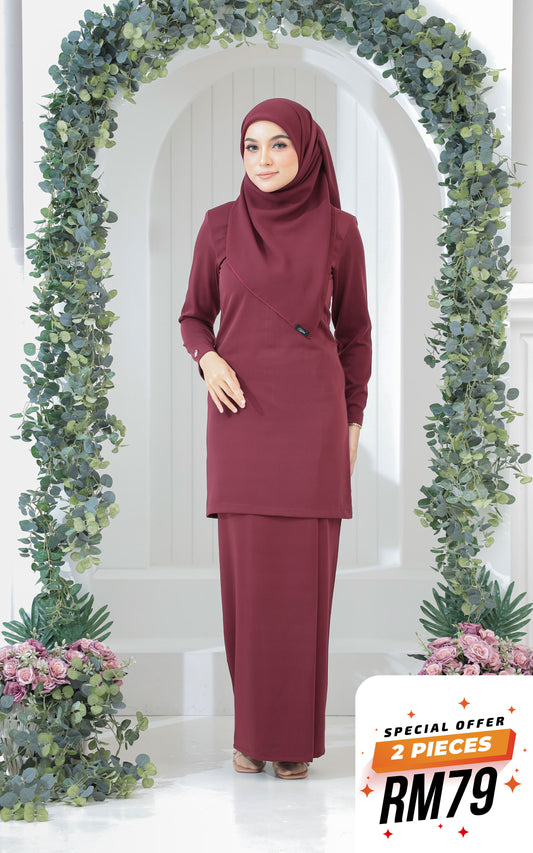KURUNG ADRIANA