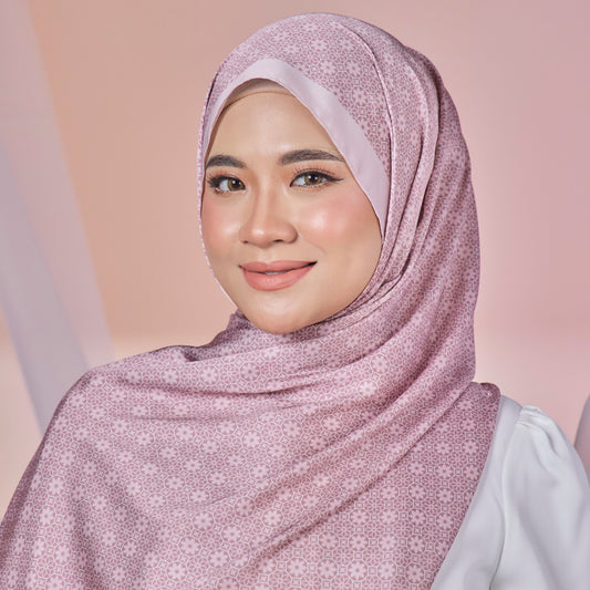 Hyleen Eternal Thankfulness (Shawl)