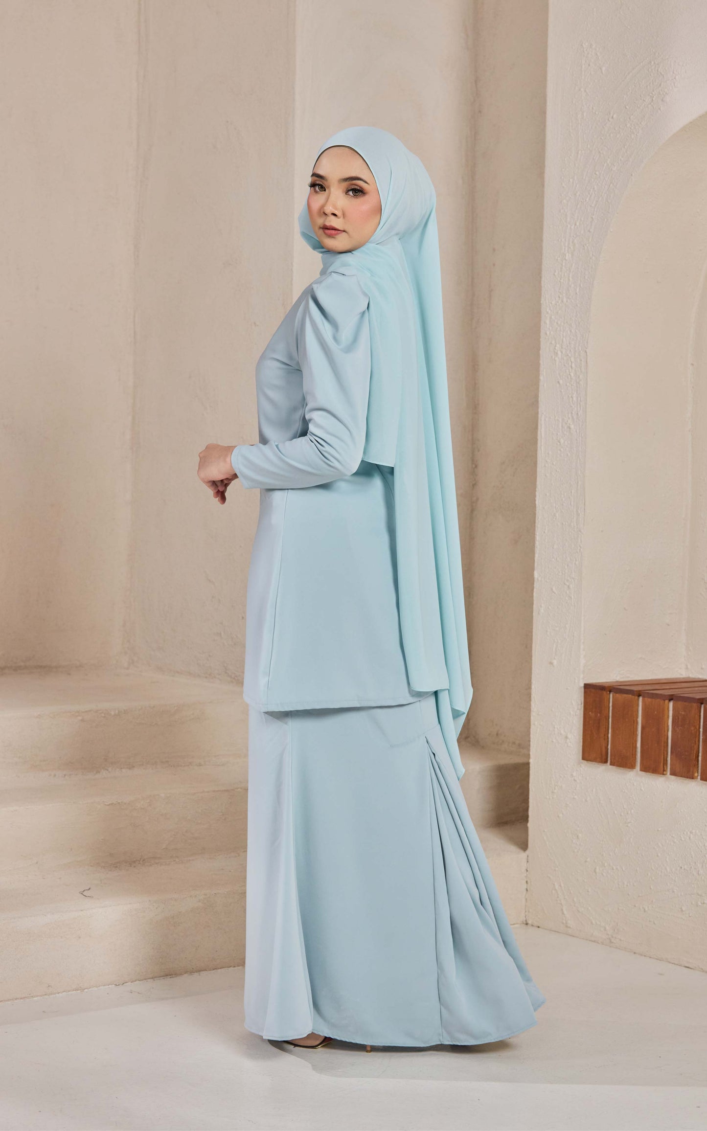 KURUNG BLOOM