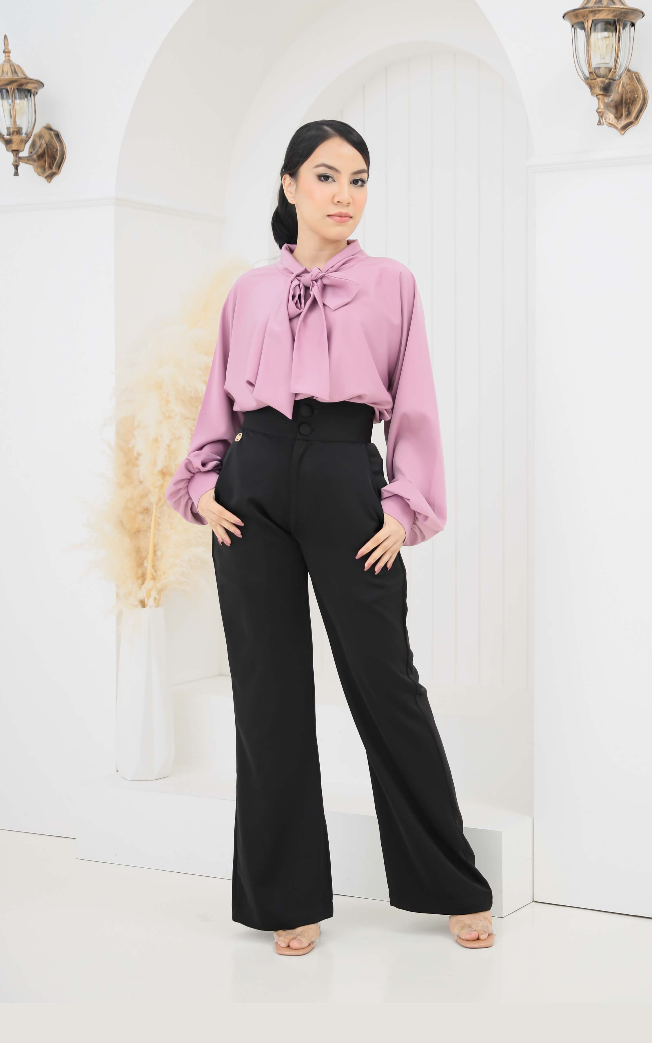 RIBBON BLOUSE – Hyleen.my
