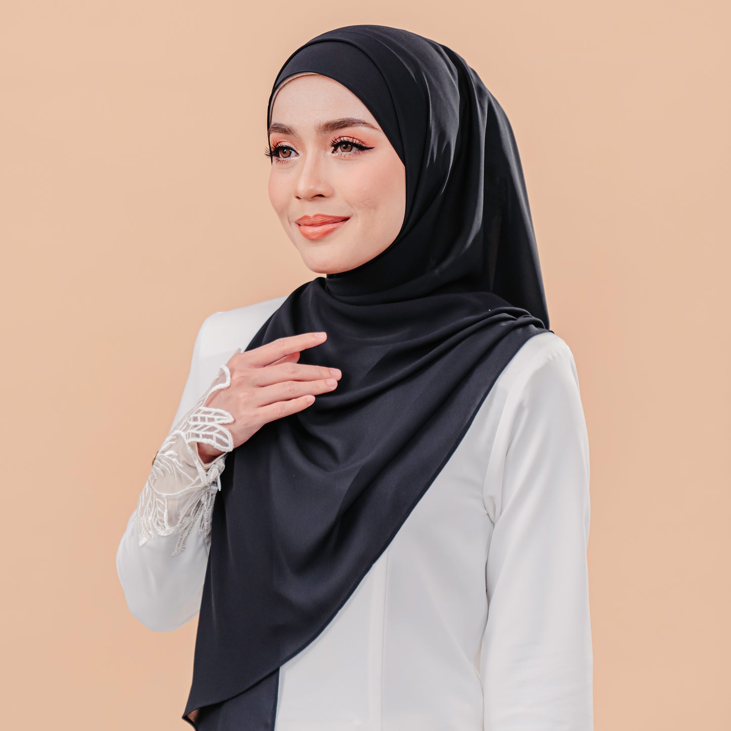 PLAIN CHIFFON BAWAL SELAPIS 2025