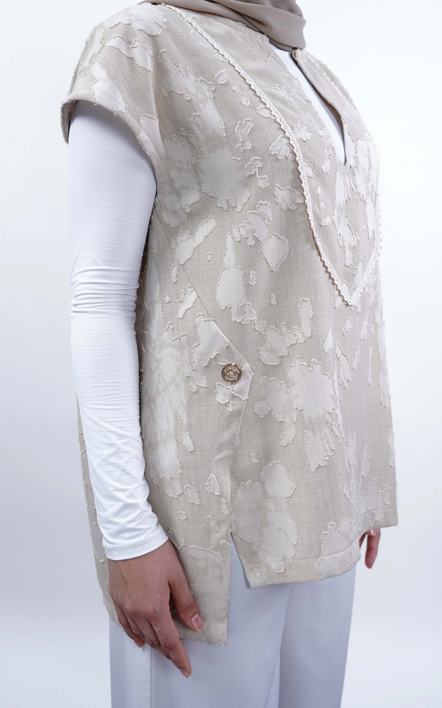 CARYN LINEN FRENCH SLEEVE TOP