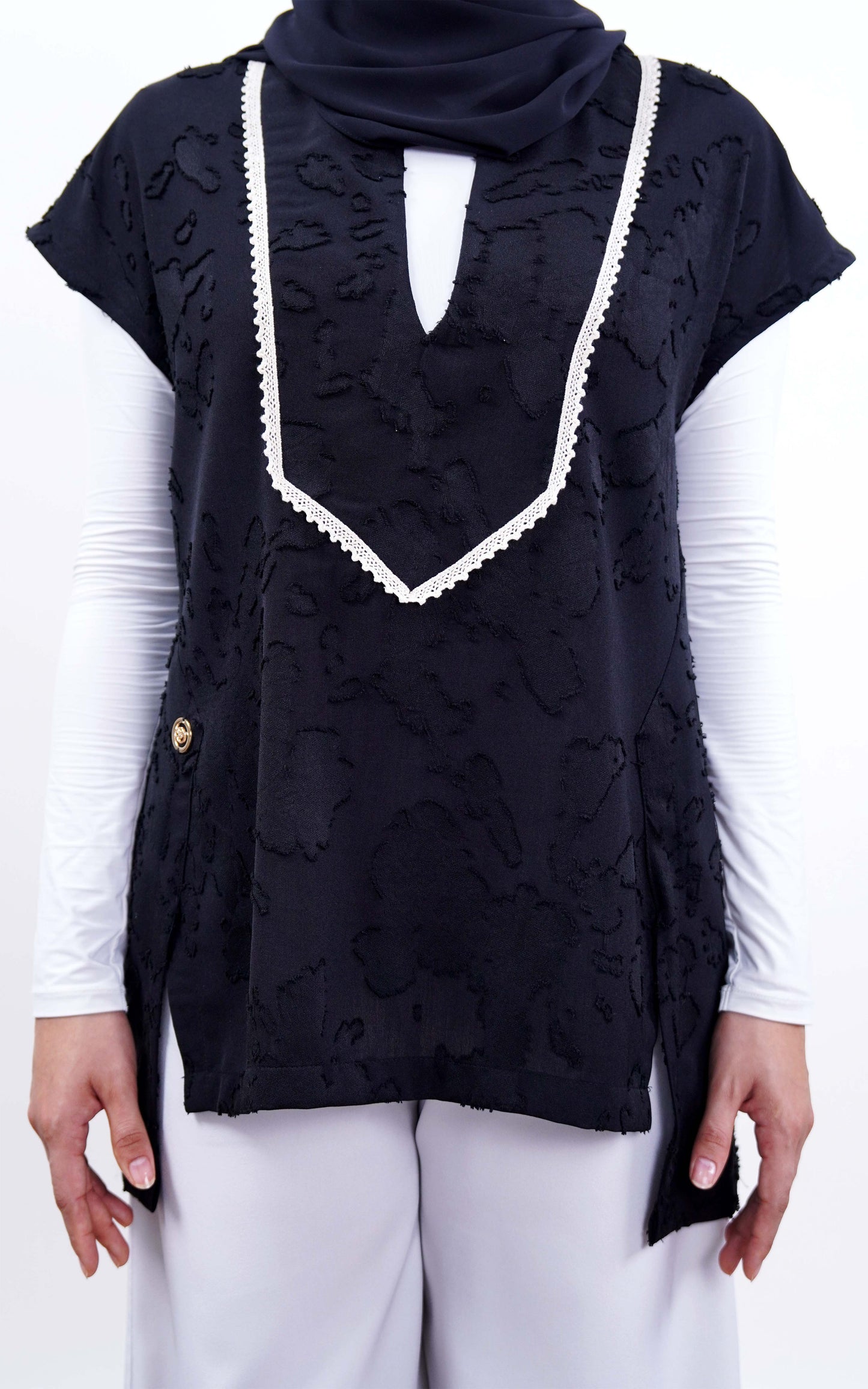 CARYN LINEN FRENCH SLEEVE TOP