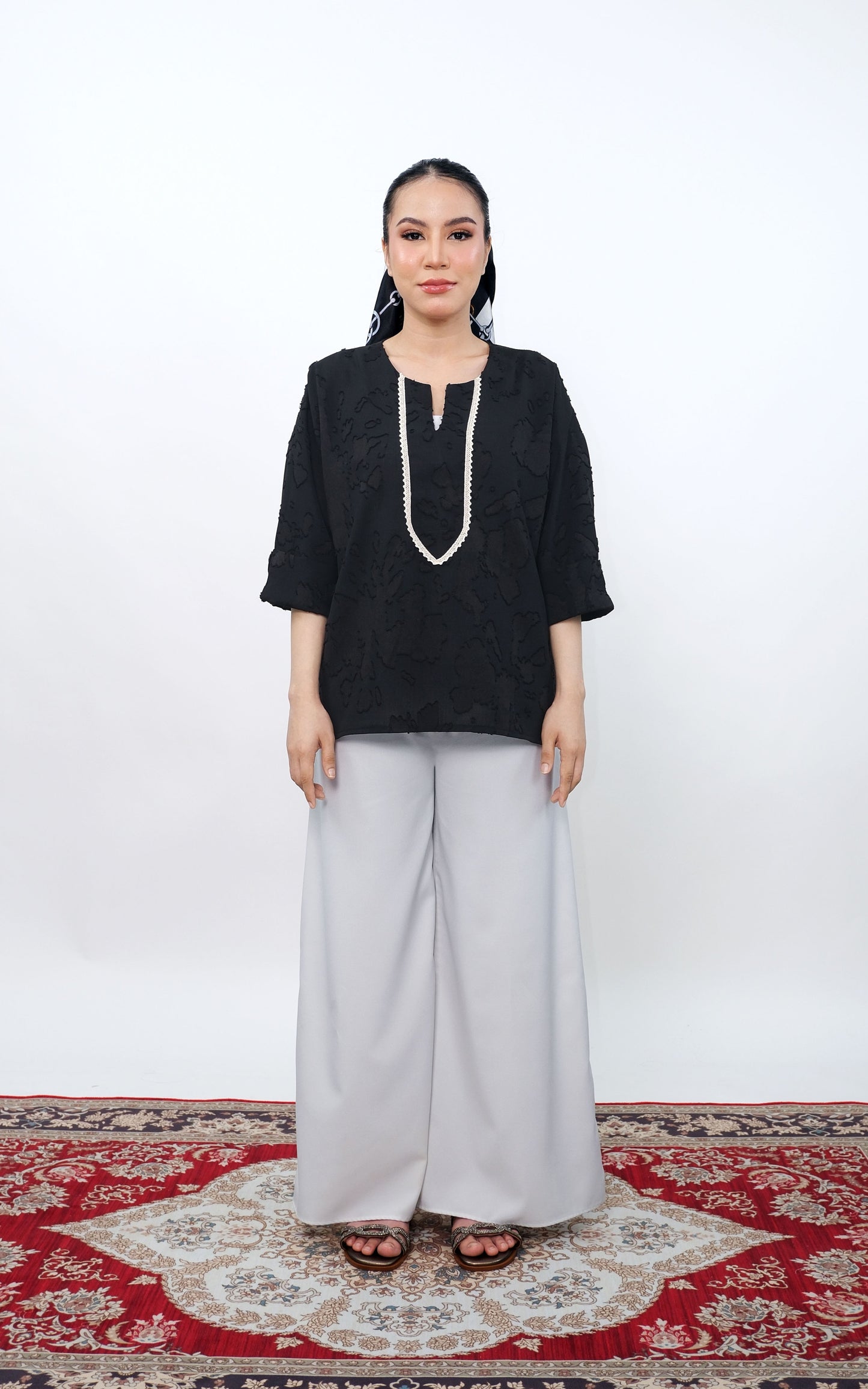 CHLOE RELAXED FIT TOP
